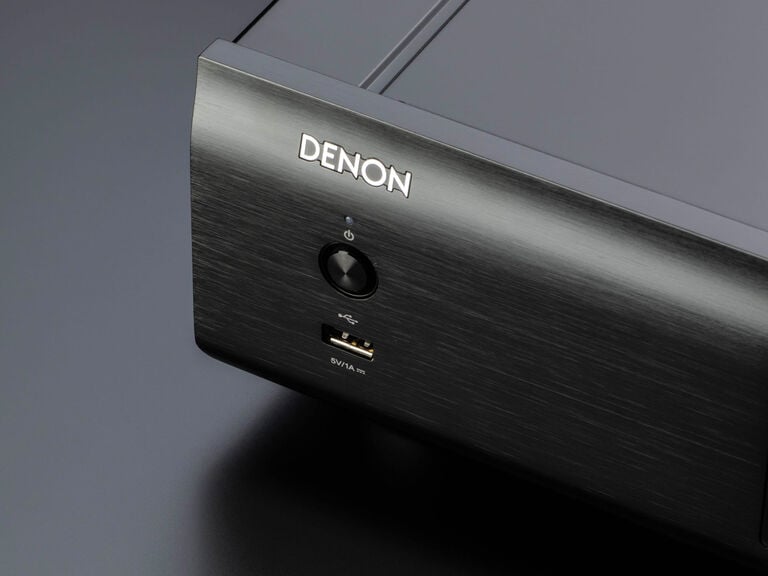 DCD-900NE - CD Player with USB US - Processing Advanced AL32 and | Denon Plus