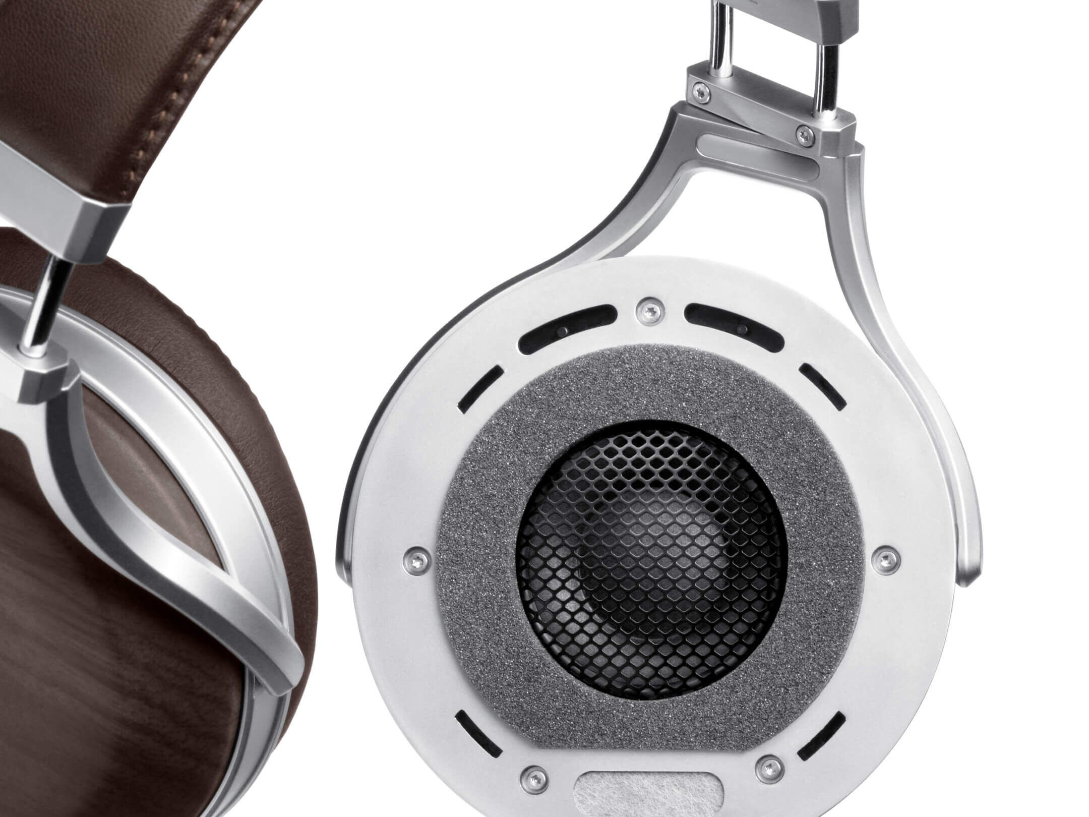 AH-D5200 - Ultra-premium Hi-Fi Headphones with drivers made in 